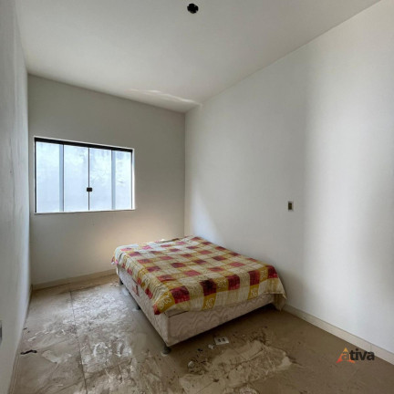 Imagem Casa com 3 Quartos à Venda, 95 m²