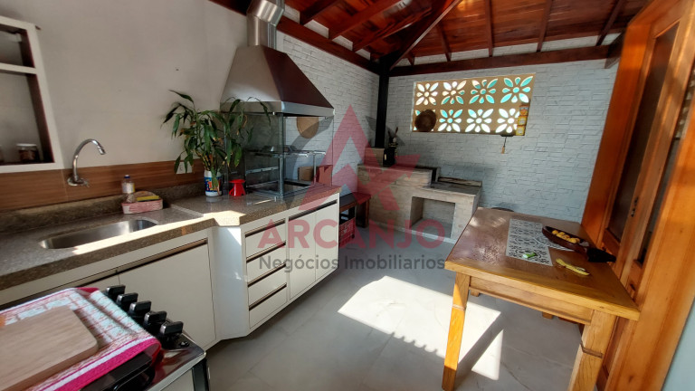 Imagem Casa com 2 Quartos à Venda, 160 m² em Ressaca - Ubatuba Imagem Casa com 2 Quartos à Venda, 160 m² em Ressaca - Ubatuba