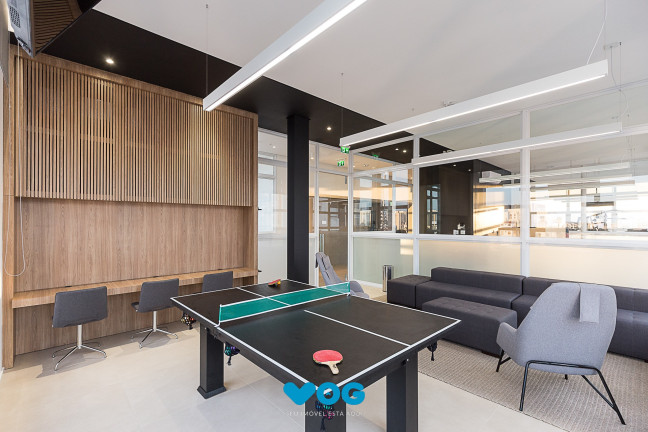 Imagem Imóvel com 2 Quartos à Venda, 84 m² em Passo Da Areia - Porto Alegre Imagem Imóvel com 2 Quartos à Venda, 84 m² em Passo Da Areia - Porto Alegre
