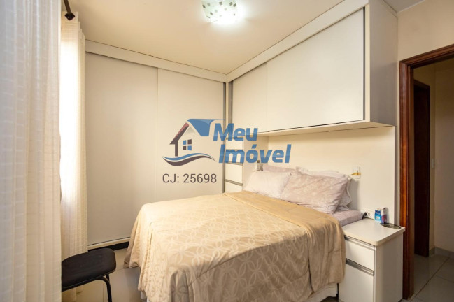 Imagem Casa com 4 Quartos à Venda, 200 m² em Setor Central (gama) - Brasília Imagem Casa com 4 Quartos à Venda, 200 m² em Setor Central (gama) - Brasília
