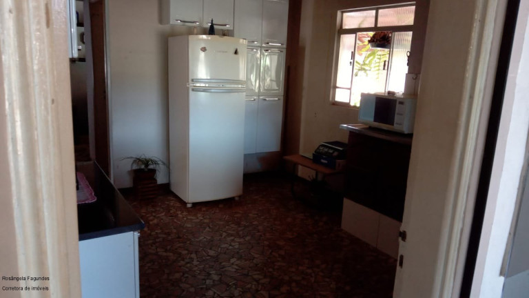 Imagem Imóvel com 3 Quartos à Venda, 100 m² em Coroado - Caldas