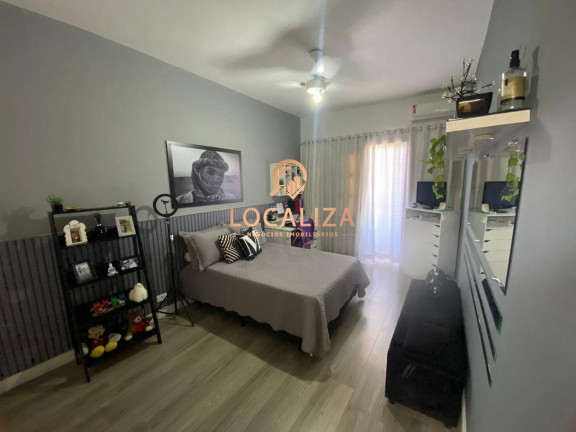 Imagem Casa com 3 Quartos à Venda, 452 m² em Jardim Das Nações - Taubaté