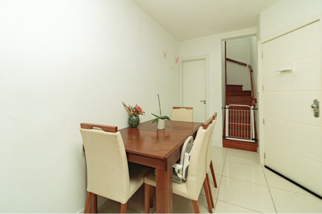 Imagem Casa com 2 Quartos à Venda, 78 m² em Jardim Carvalho - Porto Alegre