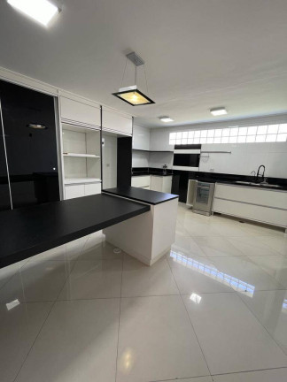 Imagem Casa de Condomínio com 4 Quartos para Alugar, 365 m² em Alphaville - Santana De Parnaíba Imagem Casa de Condomínio com 4 Quartos para Alugar, 365 m² em Alphaville - Santana De Parnaíba