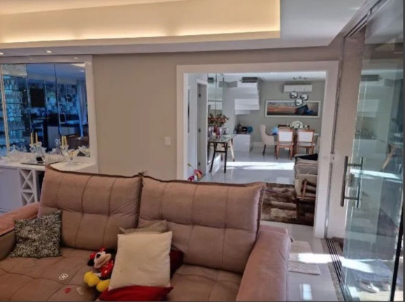Imagem Casa com 5 Quartos à Venda, 300 m² em Buraquinho - Lauro De Freitas Imagem Casa com 5 Quartos à Venda, 300 m² em Buraquinho - Lauro De Freitas
