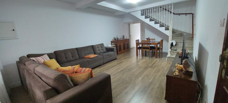 Imagem Casa com 3 Quartos para Alugar ou Temporada, 229 m² em Vila Gomes - São Paulo