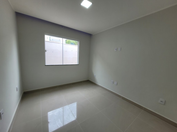 Imagem Casa com 2 Quartos à Venda, 110 m² em Jardim Atlântico Central (itaipuaçu) - Maricá Imagem Casa com 2 Quartos à Venda, 110 m² em Jardim Atlântico Central (itaipuaçu) - Maricá