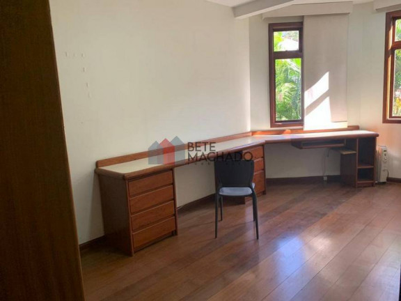 Imagem Apartamento com 3 Quartos à Venda, 186 m² em Várzea - Teresópolis Imagem Apartamento com 3 Quartos à Venda, 186 m² em Várzea - Teresópolis