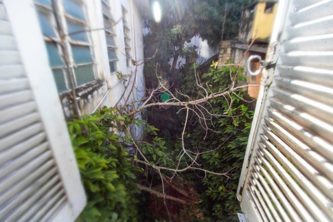 Imagem Casa com 5 Quartos à Venda, 144 m² em Independência - Porto Alegre