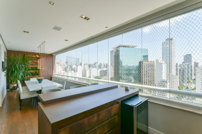 Imagem Apartamento com 2 Quartos à Venda, 151 m² em Itaim Bibi - São Paulo