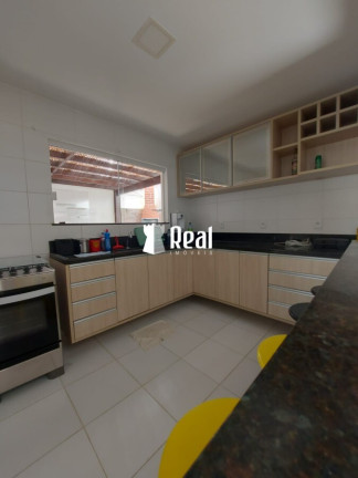 Imagem Casa com 4 Quartos à Venda, 151 m² em Buraquinho - Lauro De Freitas