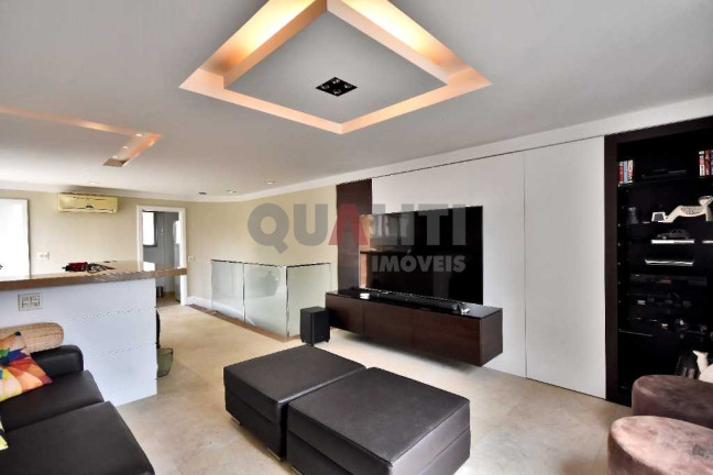 Imagem Cobertura com 3 Quartos à Venda, 181 m² em Moema - São Paulo