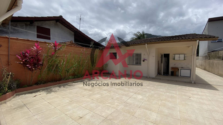 Imagem Casa com 2 Quartos à Venda, 350 m² em Centro - Ubatuba Imagem Casa com 2 Quartos à Venda, 350 m² em Centro - Ubatuba