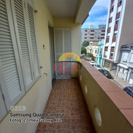Imagem Apartamento com 3 Quartos à Venda, 114 m² em Porto Alegre