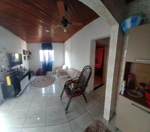 Imagem Casa com 4 Quartos à Venda, 120 m² em Itapoã - Londrina