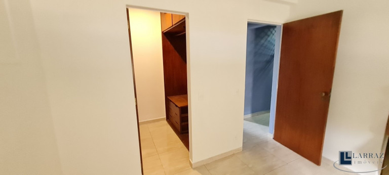 Imagem Imóvel com 3 Quartos à Venda, 128 m² em Centro - Ribeirão Preto Imagem Imóvel com 3 Quartos à Venda, 128 m² em Centro - Ribeirão Preto