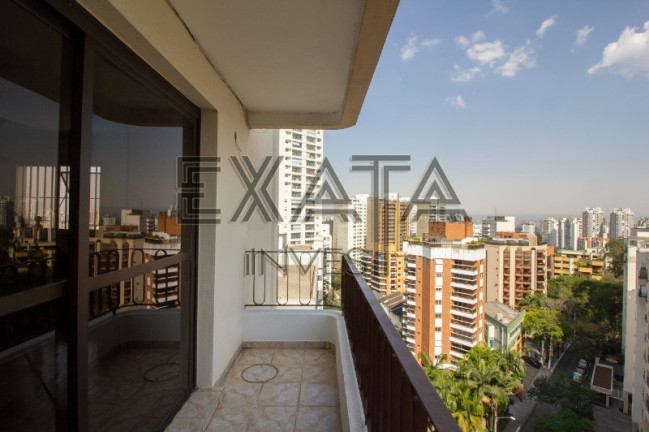 Imagem Imóvel com 3 Quartos à Venda, 230 m² em Vila Andrade - São Paulo