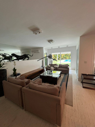 Imagem Casa com 4 Quartos à Venda, 1.052 m² em Alphaville - Santana De Parnaíba