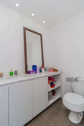 Imagem Apartamento com 3 Quartos à Venda, 126 m² em São Sebastião - Porto Alegre Imagem Apartamento com 3 Quartos à Venda, 126 m² em São Sebastião - Porto Alegre