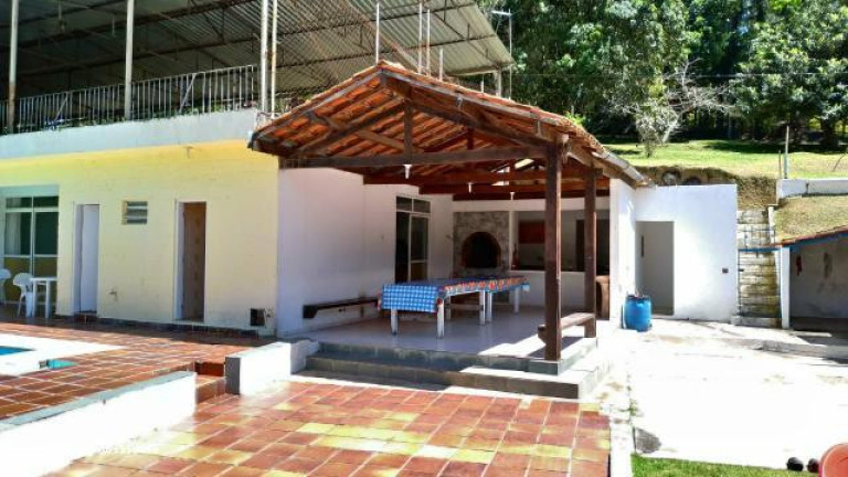 Imagem Chácara à Venda, em Tijuco Preto - Cotia Imagem Chácara à Venda, em Tijuco Preto - Cotia
