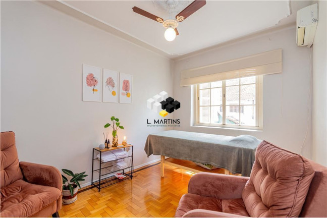 Imagem Casa com 4 Quartos à Venda, 98 m² em Petrópolis - Porto Alegre