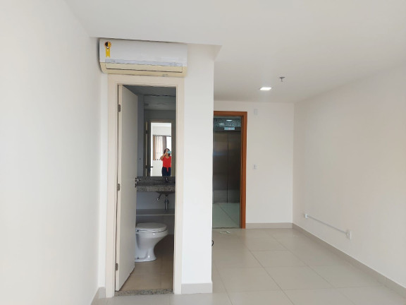 Foto do imóvel Sala Comercial à Venda, 23 m² em Pitangueiras - Lauro De Freitas