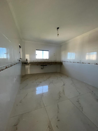 Imagem Casa com 4 Quartos à Venda, 300 m² em Jardim Atlântico Oeste (itaipuaçu) - Maricá Imagem Casa com 4 Quartos à Venda, 300 m² em Jardim Atlântico Oeste (itaipuaçu) - Maricá