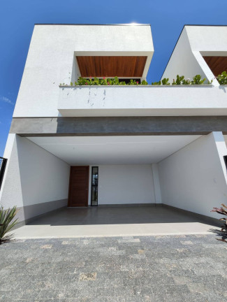 Imagem Casa com 3 Quartos à Venda, em Campeche - Florianópolis Imagem Casa com 3 Quartos à Venda, em Campeche - Florianópolis