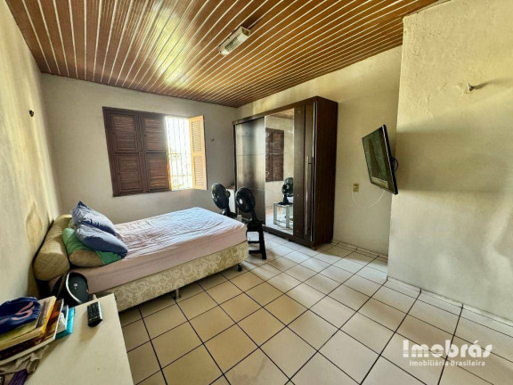 Imagem Casa com 7 Quartos à Venda, 731 m² em Montese - Fortaleza Imagem Casa com 7 Quartos à Venda, 731 m² em Montese - Fortaleza