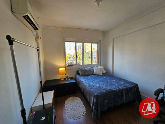 Imagem Apartamento com 3 Quartos à Venda ou Locação, 136 m² em Petrópolis - Porto Alegre Imagem Apartamento com 3 Quartos à Venda ou Locação, 136 m² em Petrópolis - Porto Alegre