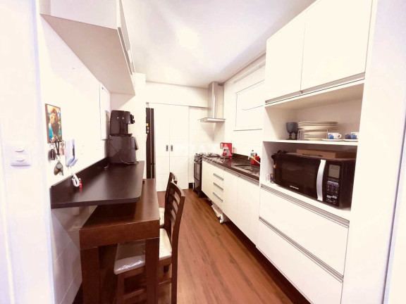 Imagem Apartamento com 3 Quartos à Venda, 82 m² em José Menino - Santos