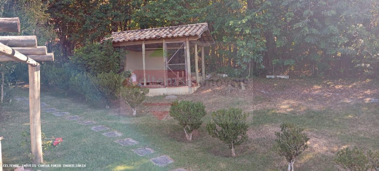 Imagem Casa com 3 Quartos à Venda, 349 m² em Chacaras Catagua - Taubaté