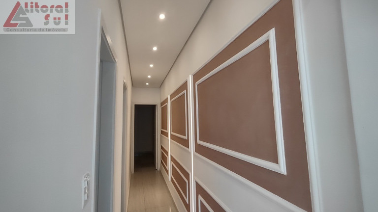 Imagem Casa com 2 Quartos à Venda, 48 m² em Maracanã - Praia Grande Imagem Casa com 2 Quartos à Venda, 48 m² em Maracanã - Praia Grande