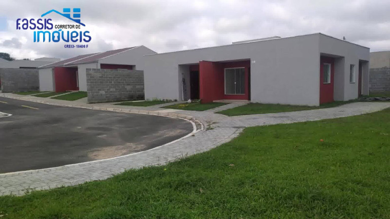 Casa com 3 Quartos à Venda, 55 m² em Embu - Colombo