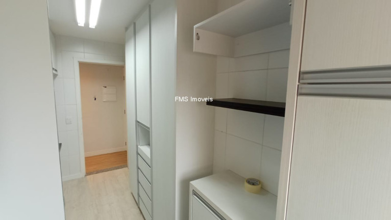 Imagem Imóvel com 3 Quartos à Venda, 55 m² em Vila Moinho Velho - São Paulo