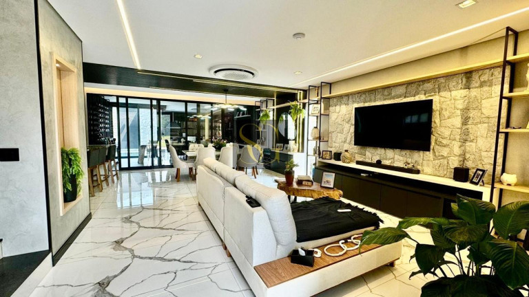 Imagem Casa de Condomínio com 4 Quartos à Venda, 300 m² em Prata - Teresópolis Imagem Casa de Condomínio com 4 Quartos à Venda, 300 m² em Prata - Teresópolis