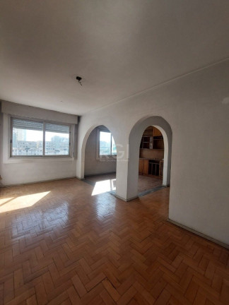 Imagem Imóvel com 2 Quartos à Venda,  em Partenon - Porto Alegre