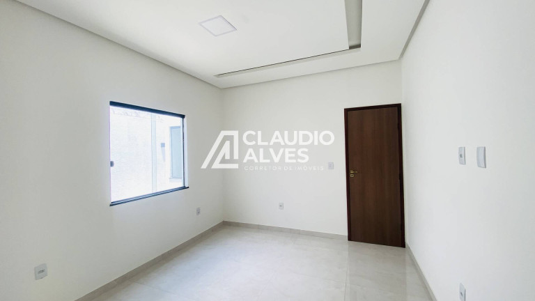 Imagem Casa com 3 Quartos à Venda, 110 m² em Cidade Nova - Feira De Santana