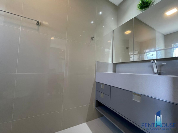 Imagem Apartamento com 3 Quartos à Venda, 197 m² em Pioneiros - Balneário Camboriú Imagem Apartamento com 3 Quartos à Venda, 197 m² em Pioneiros - Balneário Camboriú