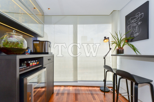 Imagem Apartamento com 4 Quartos à Venda, 131 m² em Aclimação - São Paulo Imagem Apartamento com 4 Quartos à Venda, 131 m² em Aclimação - São Paulo