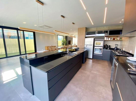 Casa com 5 Quartos à Venda, 430 m² em Condomínio Costa Serena - Capão Da Canoa