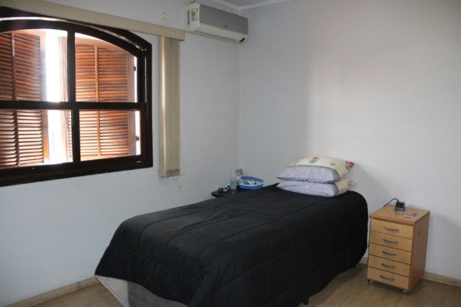 Imagem Sobrado com 3 Quartos para Alugar, 225 m² em Vila Jacuí - São Paulo Imagem Sobrado com 3 Quartos para Alugar, 225 m² em Vila Jacuí - São Paulo