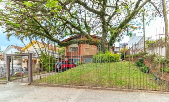 Casa com 4 Quartos à Venda, 181 m² em Santa Tereza - Porto Alegre