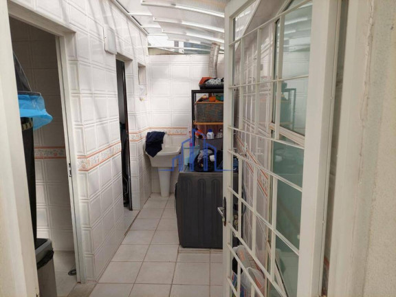 Imagem Casa com 3 Quartos à Venda, 180 m² em Tamboré - Santana De Parnaíba