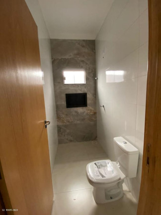 Imagem Casa com 3 Quartos à Venda, 123 m² em Residencial Dom Rafael - Goiânia Imagem Casa com 3 Quartos à Venda, 123 m² em Residencial Dom Rafael - Goiânia