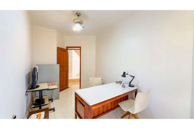 Imagem Casa com 4 Quartos à Venda, 307 m² em Partenon - Porto Alegre