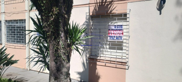 Imagem Imóvel com 2 Quartos à Venda, 46 m² em Cavalhada - Porto Alegre