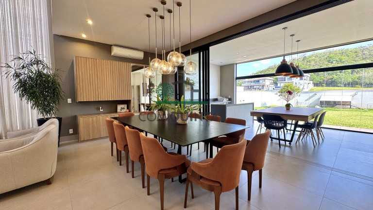 Imagem Casa com 4 Quartos à Venda, 322 m² em Alphaville - Santana De Parnaíba Imagem Casa com 4 Quartos à Venda, 322 m² em Alphaville - Santana De Parnaíba