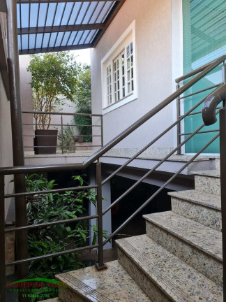 Imagem Sobrado com 3 Quartos à Venda, 237 m² em Vila Harmonia - Guarulhos Imagem Sobrado com 3 Quartos à Venda, 237 m² em Vila Harmonia - Guarulhos