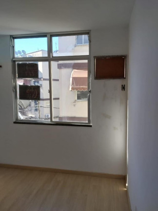 Imagem Imóvel com 2 Quartos para Alugar, 25 m² em Campo Grande - Rio De Janeiro
